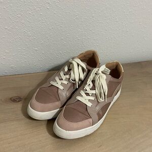 Rockport Women's Brown and Cream Sneakers